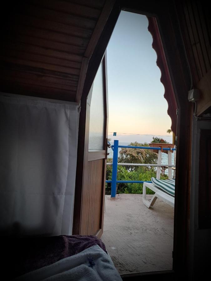 Antonios Motel Side Eksteriør billede
