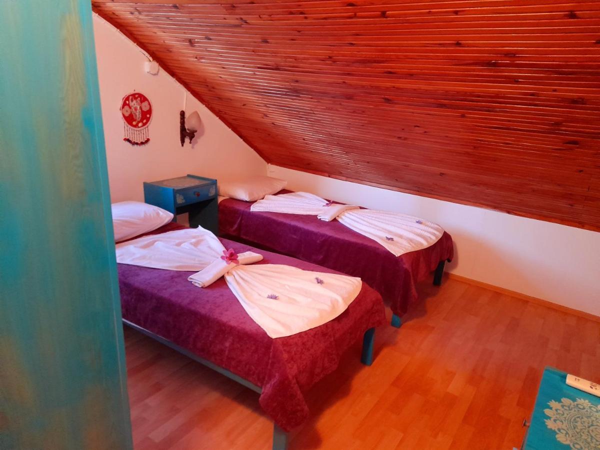 Antonios Motel Side Eksteriør billede