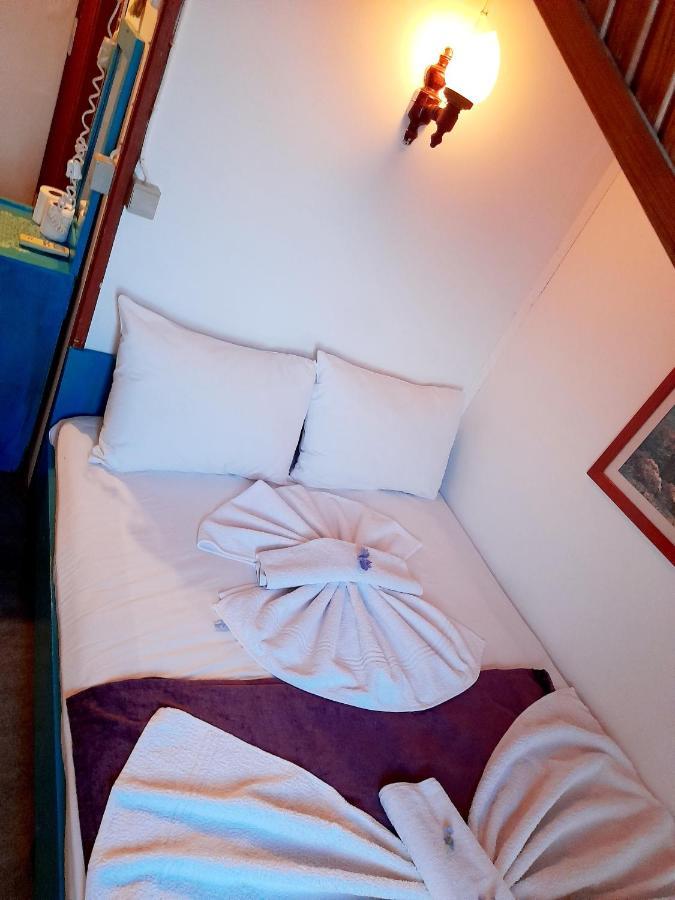 Antonios Motel Side Eksteriør billede