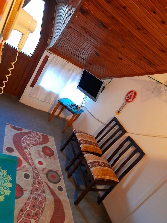 Antonios Motel Side Eksteriør billede